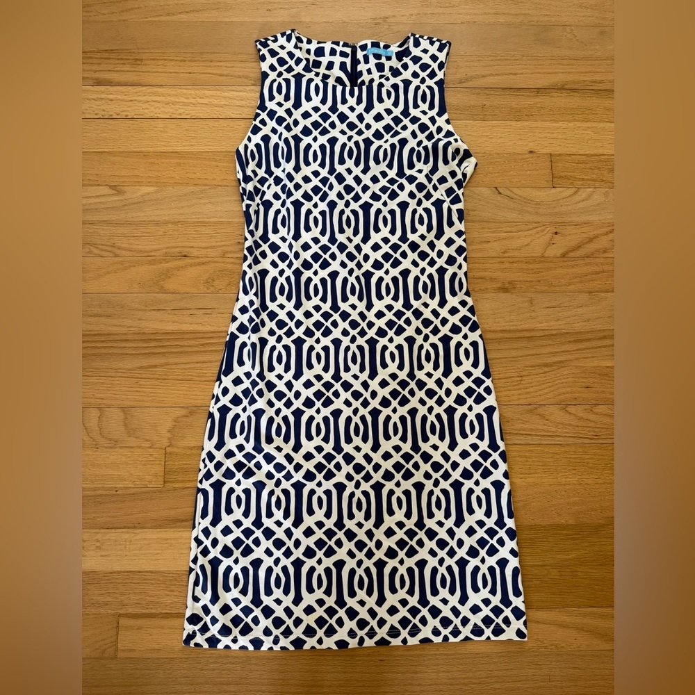 J. McLaughlin XS Navy Blue & White Geometric Pattern Sleeveless Sheath Dress